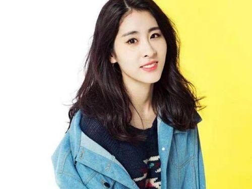 吃瓜娱乐张碧晨是谁的徒弟,揭秘吃瓜娱乐界的新星