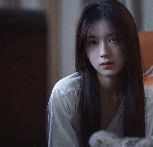 娱乐吃瓜酱头像是谁呀女